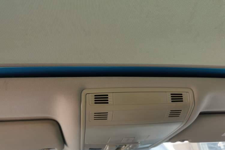 Used Volkswagen Magotan 2017 330TSI DSG Leading Model
