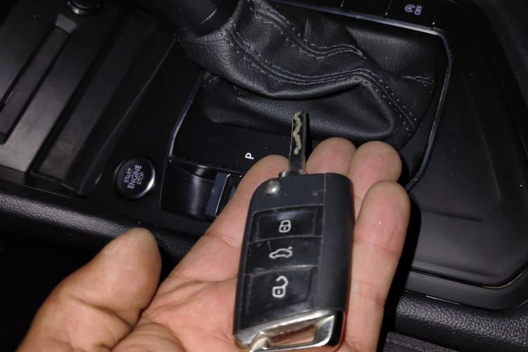 Used Volkswagen Tiguan L 2023 330TSI Automatic Two-Wheel Drive Comfort Edition
