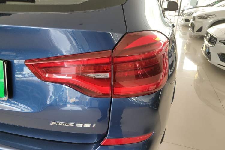 Used BMW X3 2018 xDrive25i M Sport Package China V