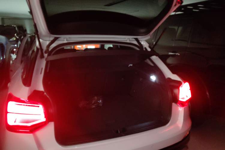 Used Audi Q2L 2018 35 TFSI Launch Exclusive Edition China VI
