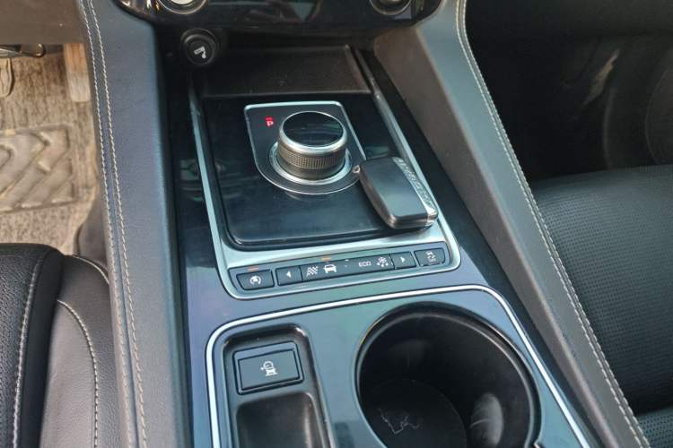 Used Jaguar F-PACE 2016 3.0 SC Four-Wheel Drive R-Sport Sport Edition