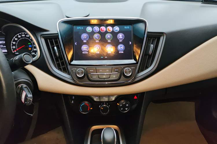 Used Chevrolet Monza 2020 320 Automatic Enjoyment Edition
