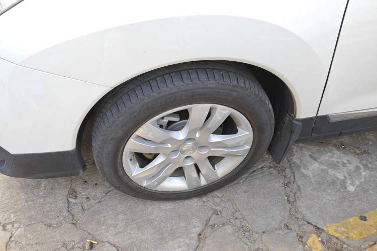 Used Peugeot 3008 2016 1.6THP Automatic Classic Edition
