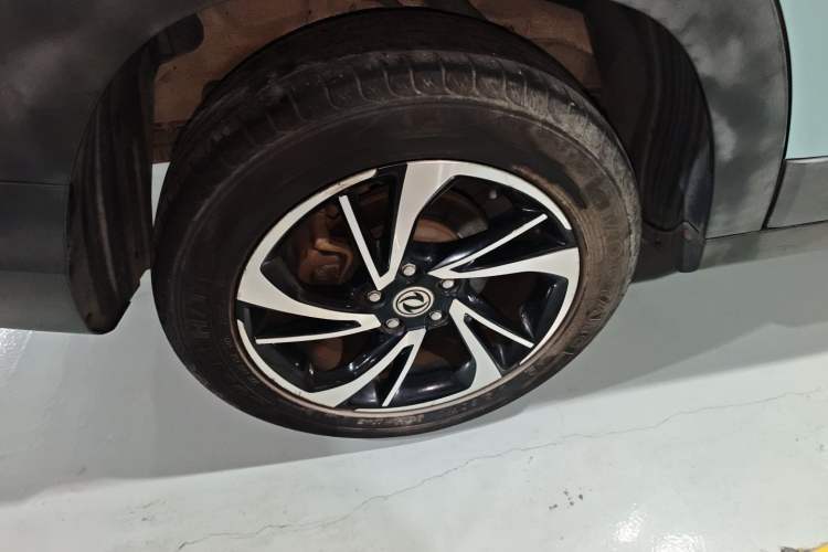 Used Dongfeng Fengon S560 2018 1.8L Manual Comfort 5-Seater China V Standard
