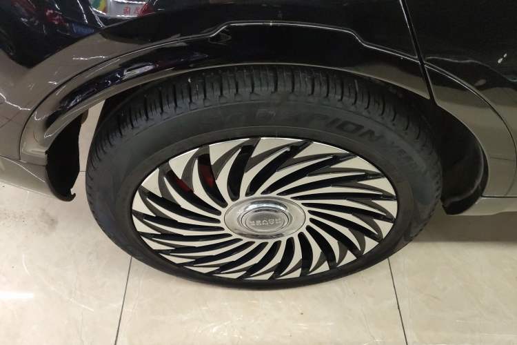 Used Land Rover Discovery 2021 360 PS R-Dynamic S
