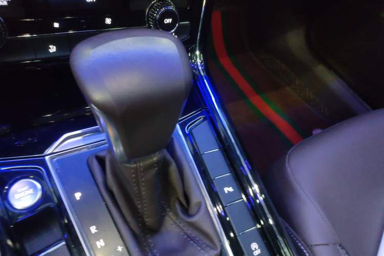 Used Volkswagen Phideon 2021 380TSI Luxury Edition
