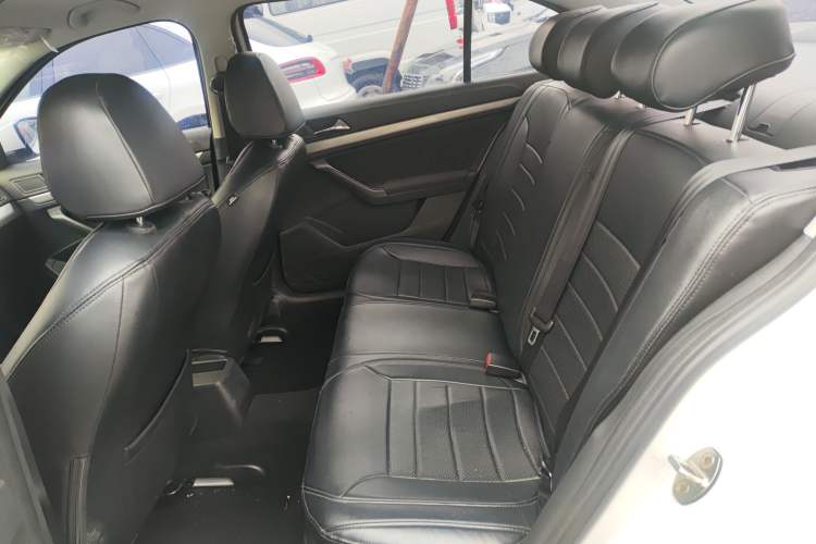 Used Volkswagen Lavida 2019 Lavida Start 1.5L Automatic Trendy Version China VI Standard