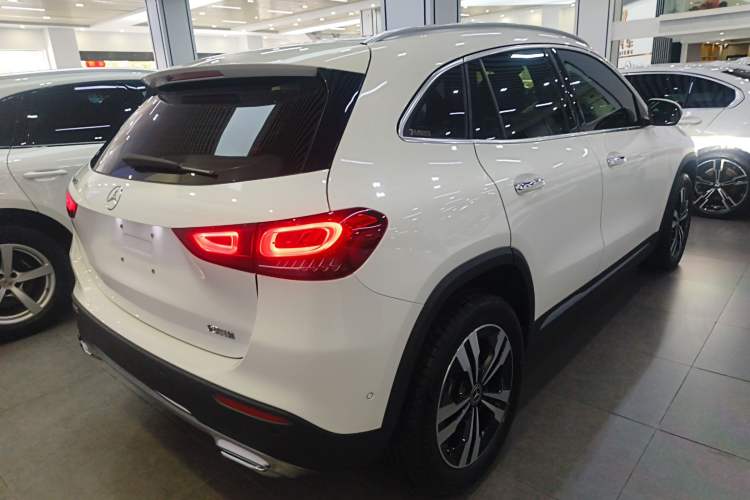 Used Mercedes-Benz GLA 2023 GLA 220
