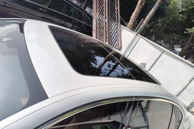 Used BMW 5 Series New Energy 2022 535Le M Sport Package
