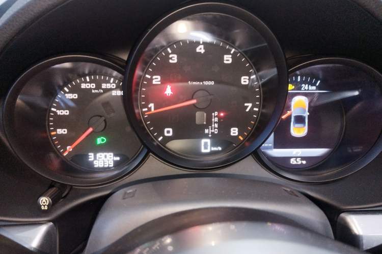 Used Porsche 718 2018 Boxster 2.0T
