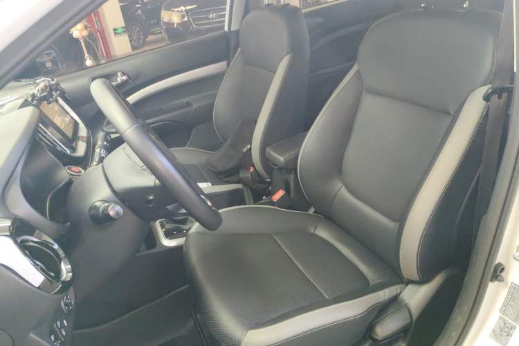 Used Kia Stonic 2021 1.4L CVT Fun Edition