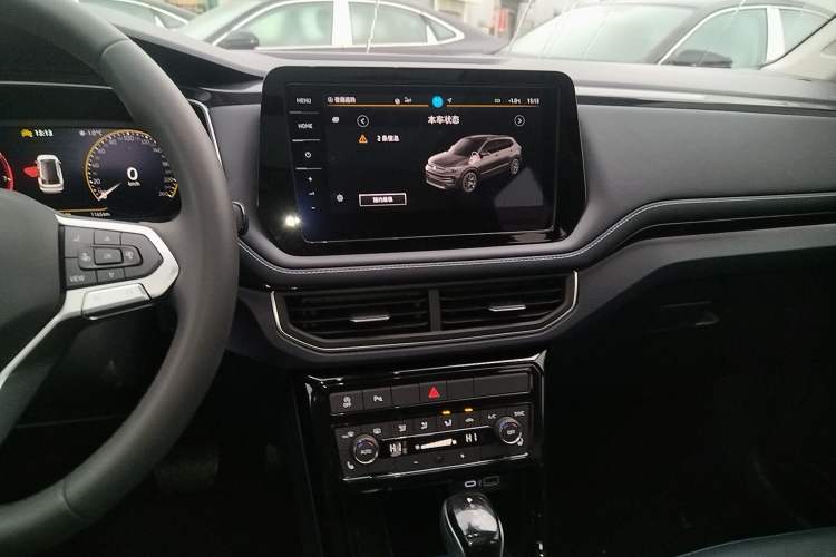 Used Volkswagen Tharu 2025 NewRui 300TSI Prestige Edition