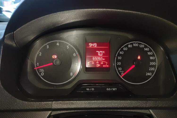 Used Volkswagen Jetta 2017 1.4L Manual Fashion Edition