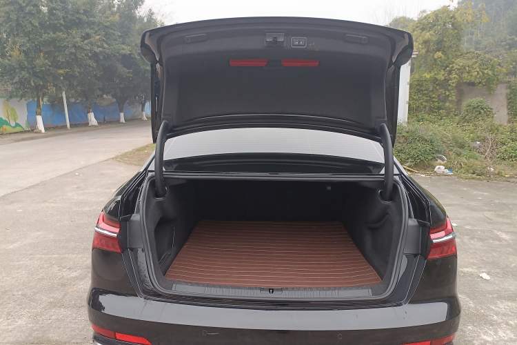 Used Audi A6L 2024 45 TFSI Prestige Dynamic Edition