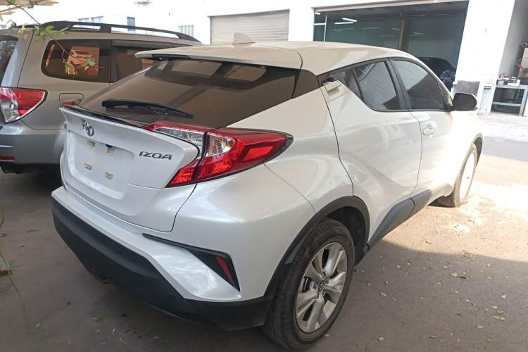 Used Toyota IZOA 2021 2.0L Yidong Edition
