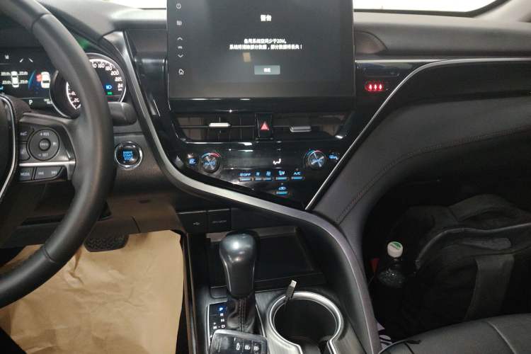 Used Toyota Camry 2021 2.0G Luxury Edition