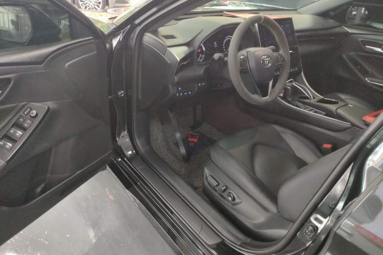 Used Toyota Avalon 2022 Dual-Engine 2.5L Luxury Edition
