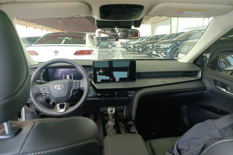 Used Toyota Camry 2024 2.0G Prestige Edition
