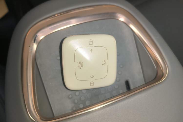 Used Zeekr X 2023 Rear-Drive YOU Edition 4 Seats
