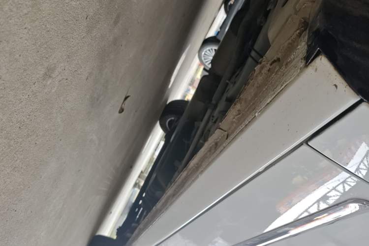 Used Buick GL8 2021 Land Cruiser Executive Class 652T Luxury Model
