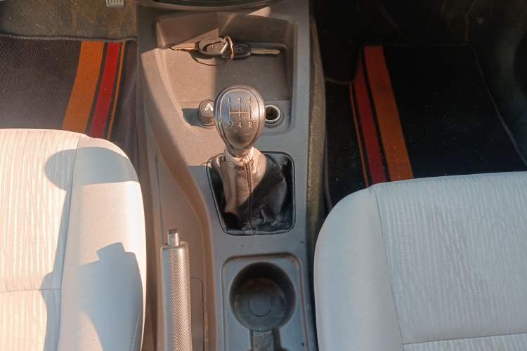 Used Wuling Hongguang 2015 1.2L S Base Model China V Standard