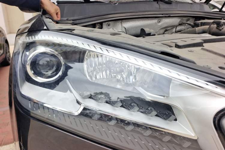 Used BORGWARD BX7 2016 28T Two-Wheel Drive Luxury Version 5 Seats
