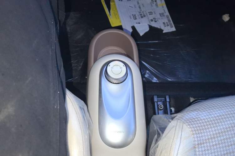 Used Wuling Hongguang MINIEV 2025 Four-Door Version Advanced Edition