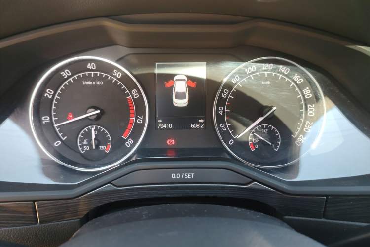 Used Skoda Superb 2016 TSI330 DSG Smart Drive Edition
