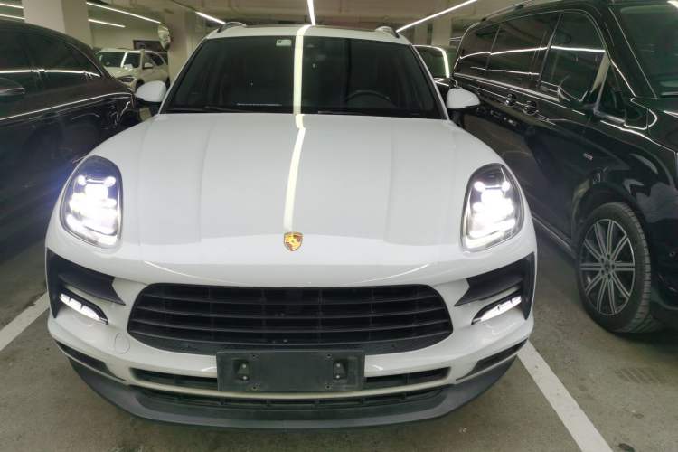 Used Porsche Macan 2021 Macan 2.0T
