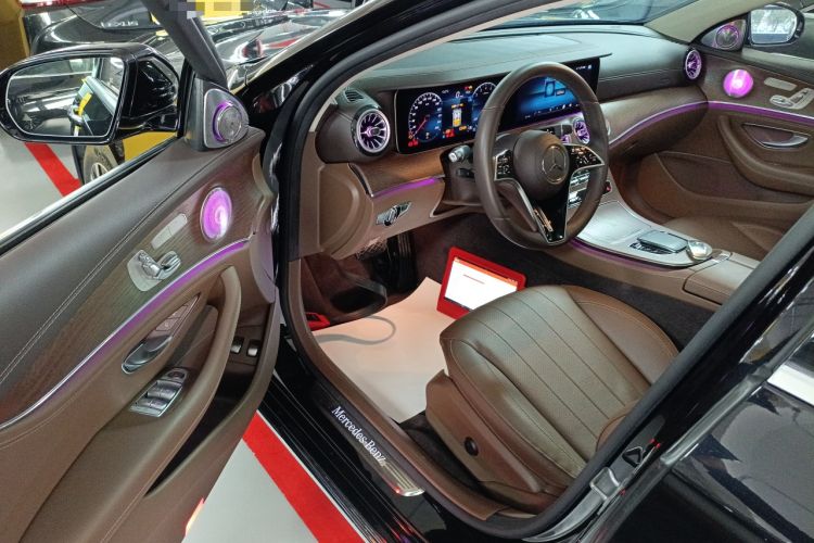 Used Mercedes-Benz E-Class New Energy 2022 Restyled E 350 e L Plug-in Hybrid Sedan
