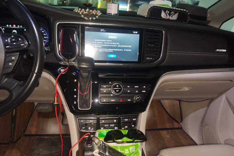 Used GAC Trumpchi M8 2018 320T Luxury Edition
