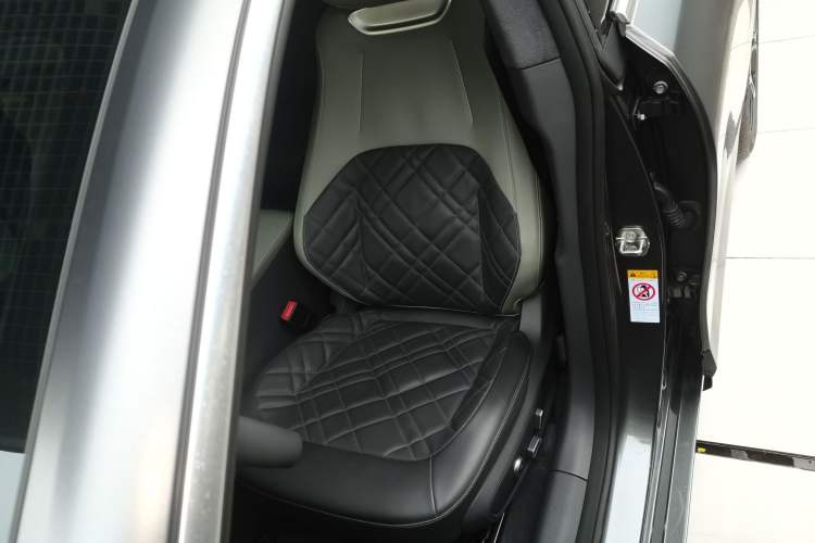 Used  A07 2023 Range-Extended 200 Max