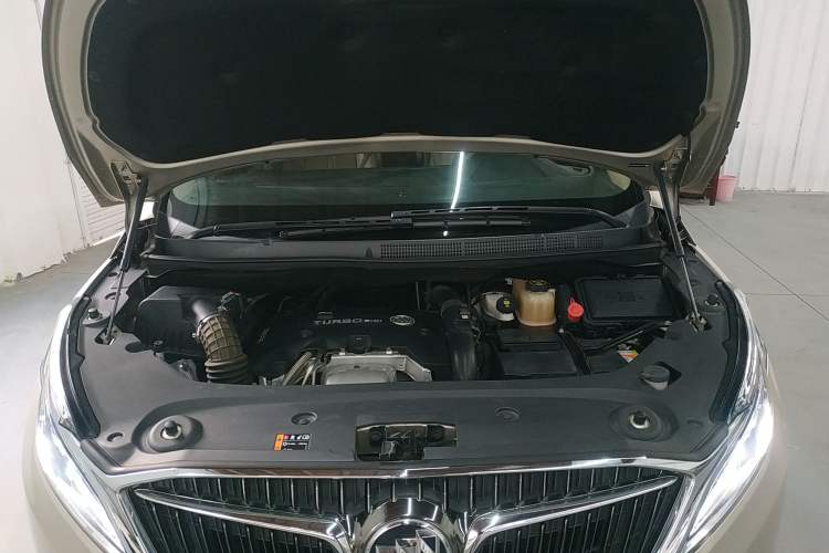 Used Buick GL8 2018 ES 28T Premium Model China VI Standard
