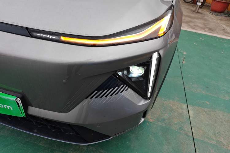 Used  L7 2023 1.5T 115 km Starship
