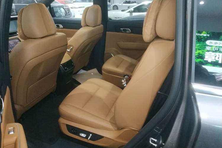 Used Li Auto ONE 2021 Extended-Range 6-Seater Version
