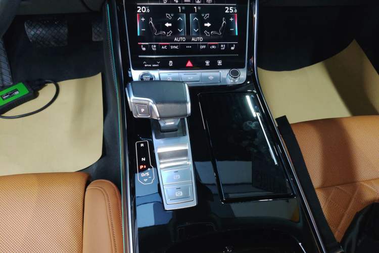 Used Audi A8 2024 A8L 50 TFSI quattro Prestige Edition
