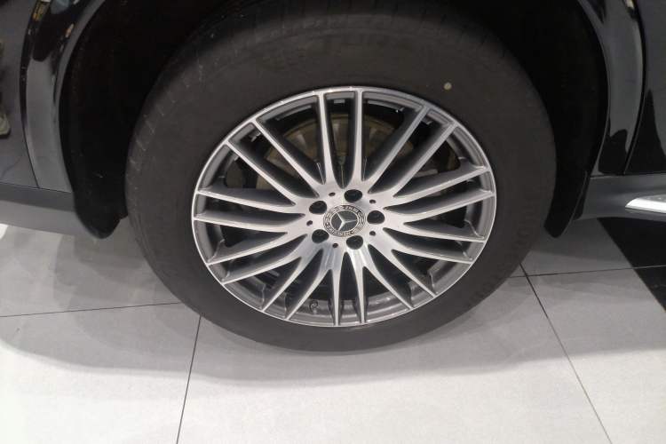 Used Mercedes-Benz GLC 2025 Refreshed GLC 300 L 4MATIC Dynamic Version 5 Seats