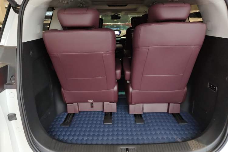 Used Buick Century 2023 2.0T Six-Seater Yinshi Edition
