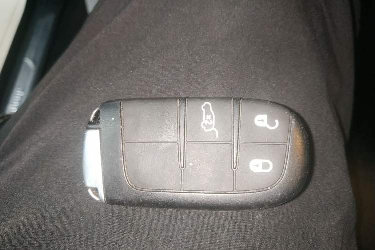 Used  Grand Cherokee 2017 3.0L Comfort Navigation Edition
