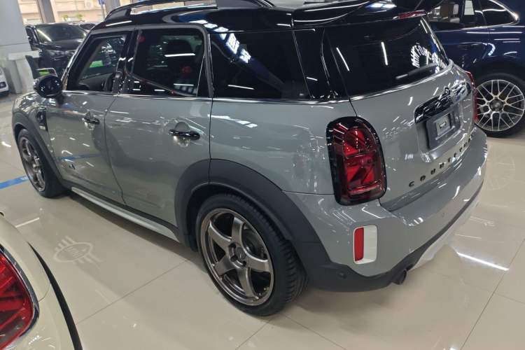 Used  Countryman 2023 2.0T COOPER S ALL4 Connoisseur
