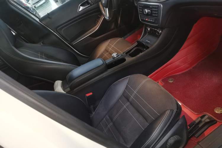 Used Mercedes-Benz GLA 2015 GLA 200
