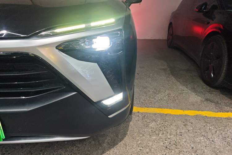 Used Nio ES8 2020 580 km Range 7-Seater Version