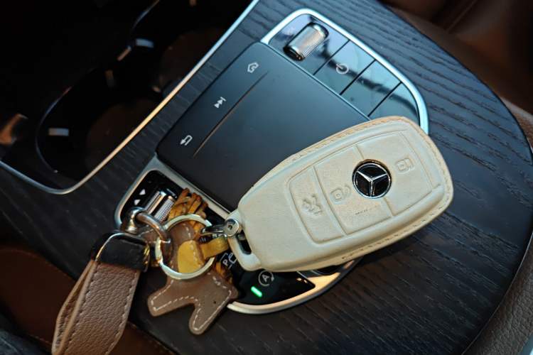 Used Mercedes-Benz E-Class 2020 Facelift E 260 L Sport Edition
