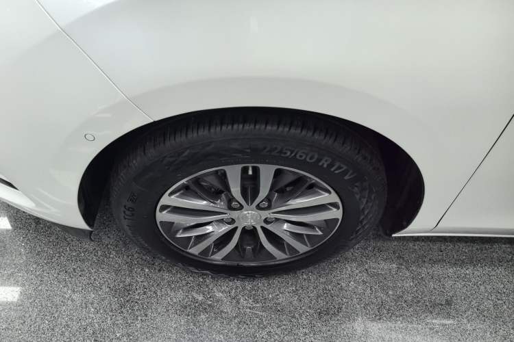 Used Buick GL8 2020 ES Land Cruiser 653T Luxury Edition