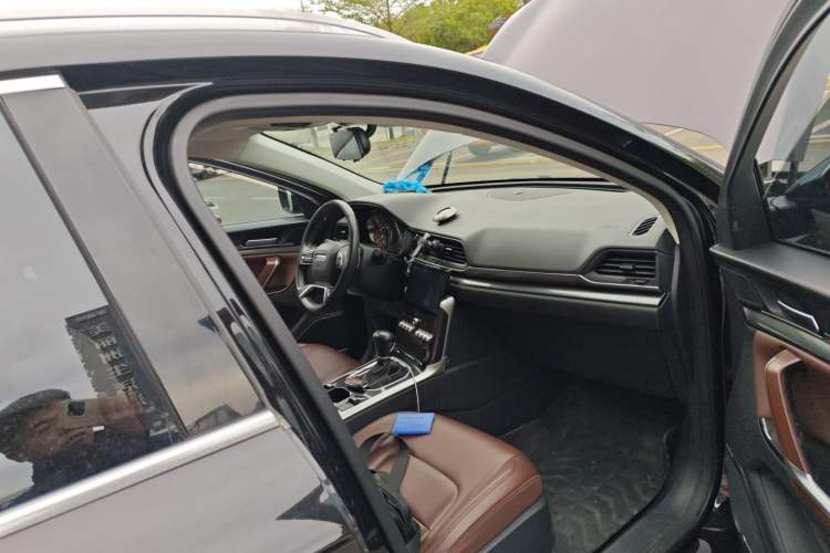 Used Haval H4 2018 Red-Label 1.5 GDIT DCT Fashion Edition
