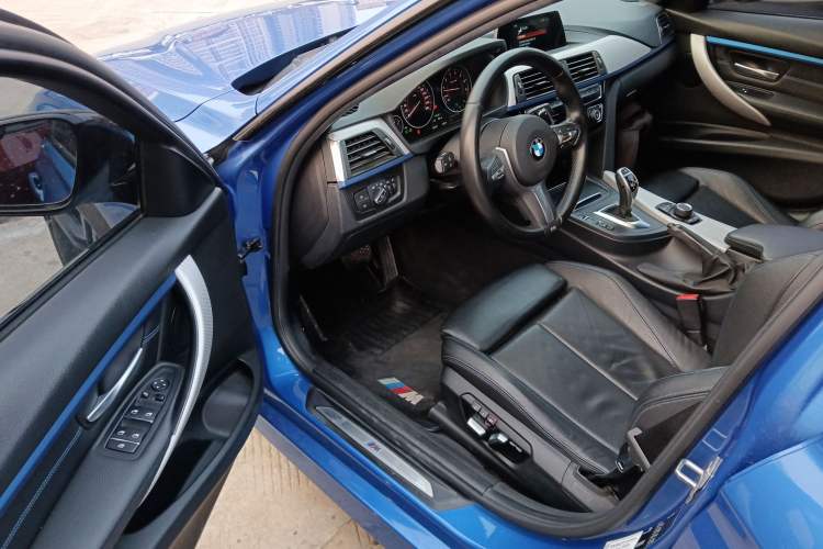 Used BMW 3 Series 2018 320i M Sport Package