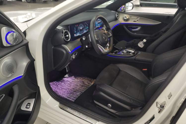 Used Mercedes-Benz E-Class 2017 Facelift E 200 Sport 4MATIC
