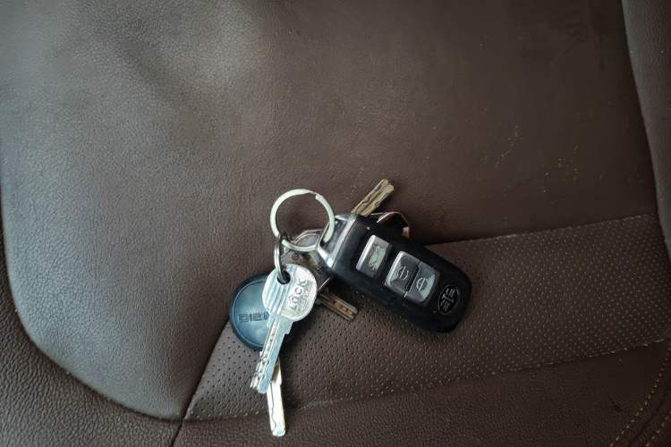 Used FAW Senya R7 2017 1.6L Automatic Flagship Model