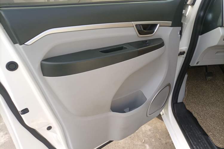 Used Dongfeng Shuaike 2016 1.5L Manual Standard Edition
