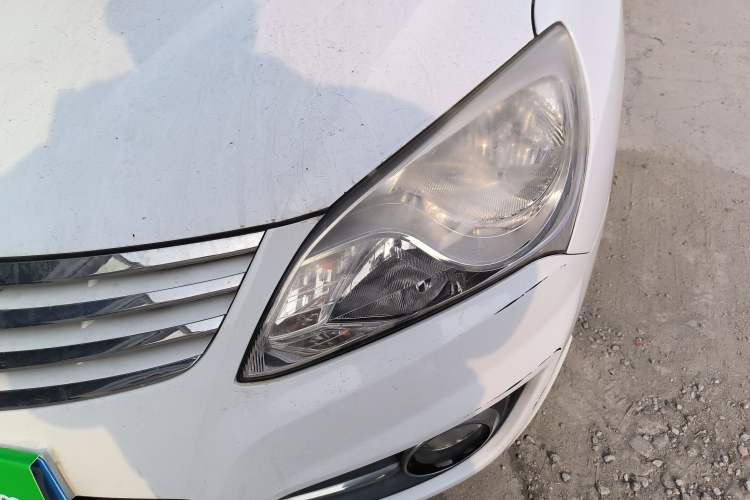 Used Hyundai Celesta 2011 1.6L Manual Comfort Version